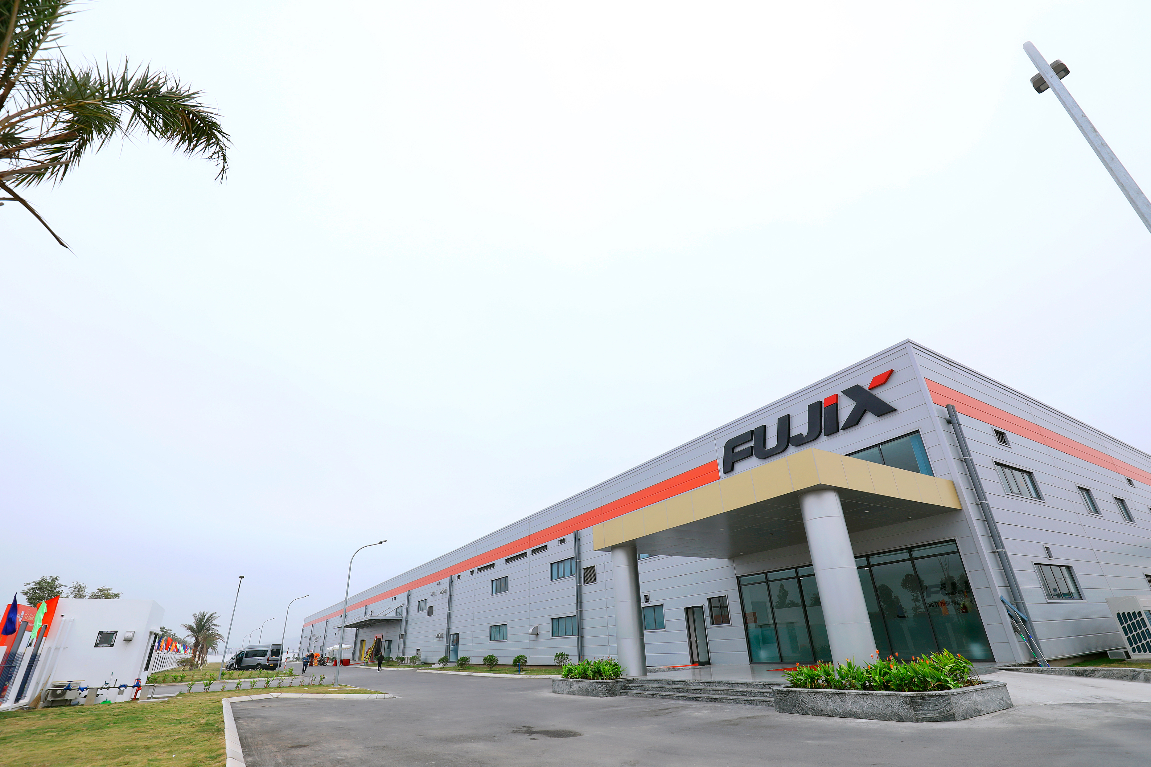 The first Japanese project that Vilai Viet acted as the Design & Build Contractor was Fujix Electronic Factory.