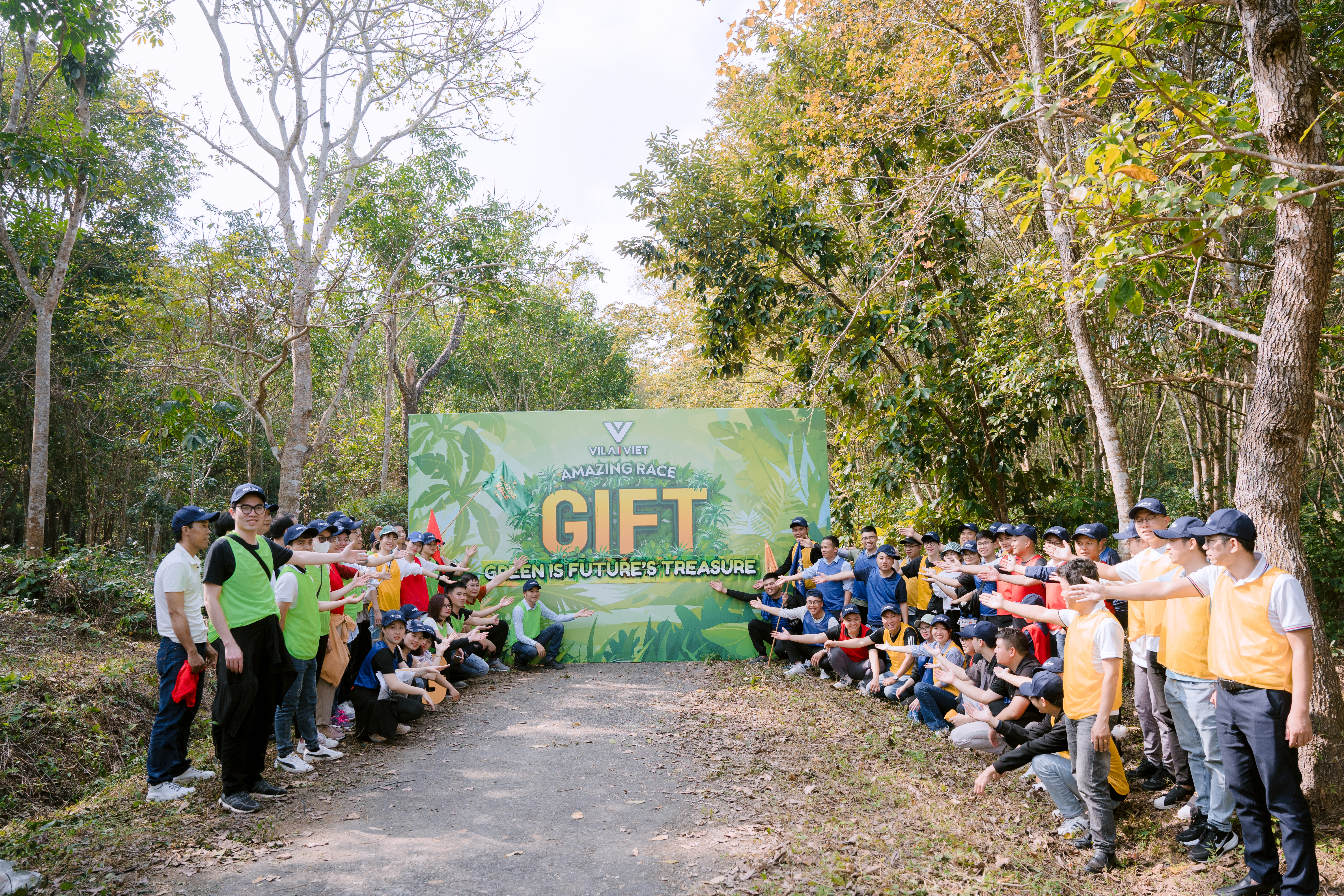 Vilai Viet organized an internal planting tree event with the message 