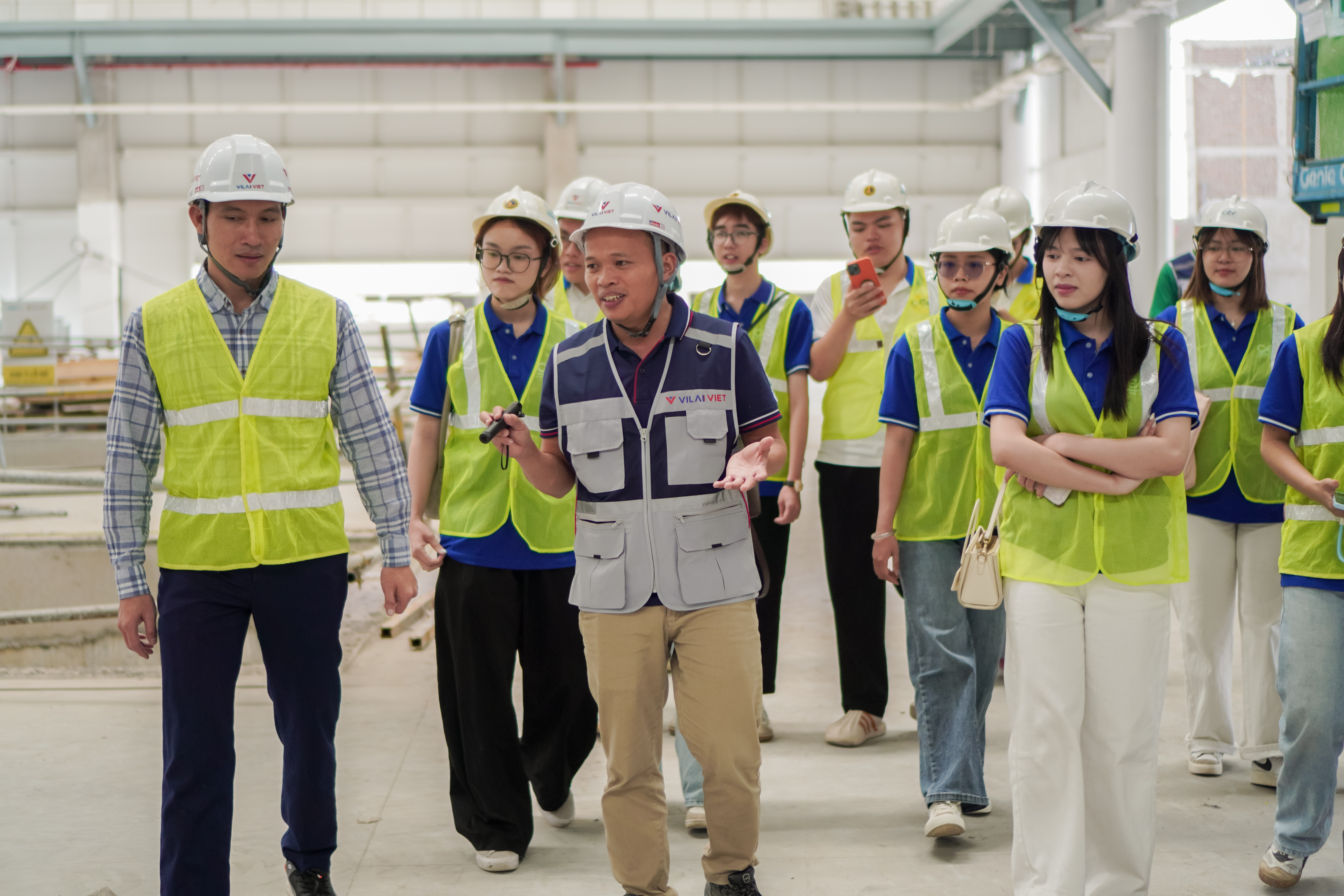 Students got to observe the construction methods in reality.
