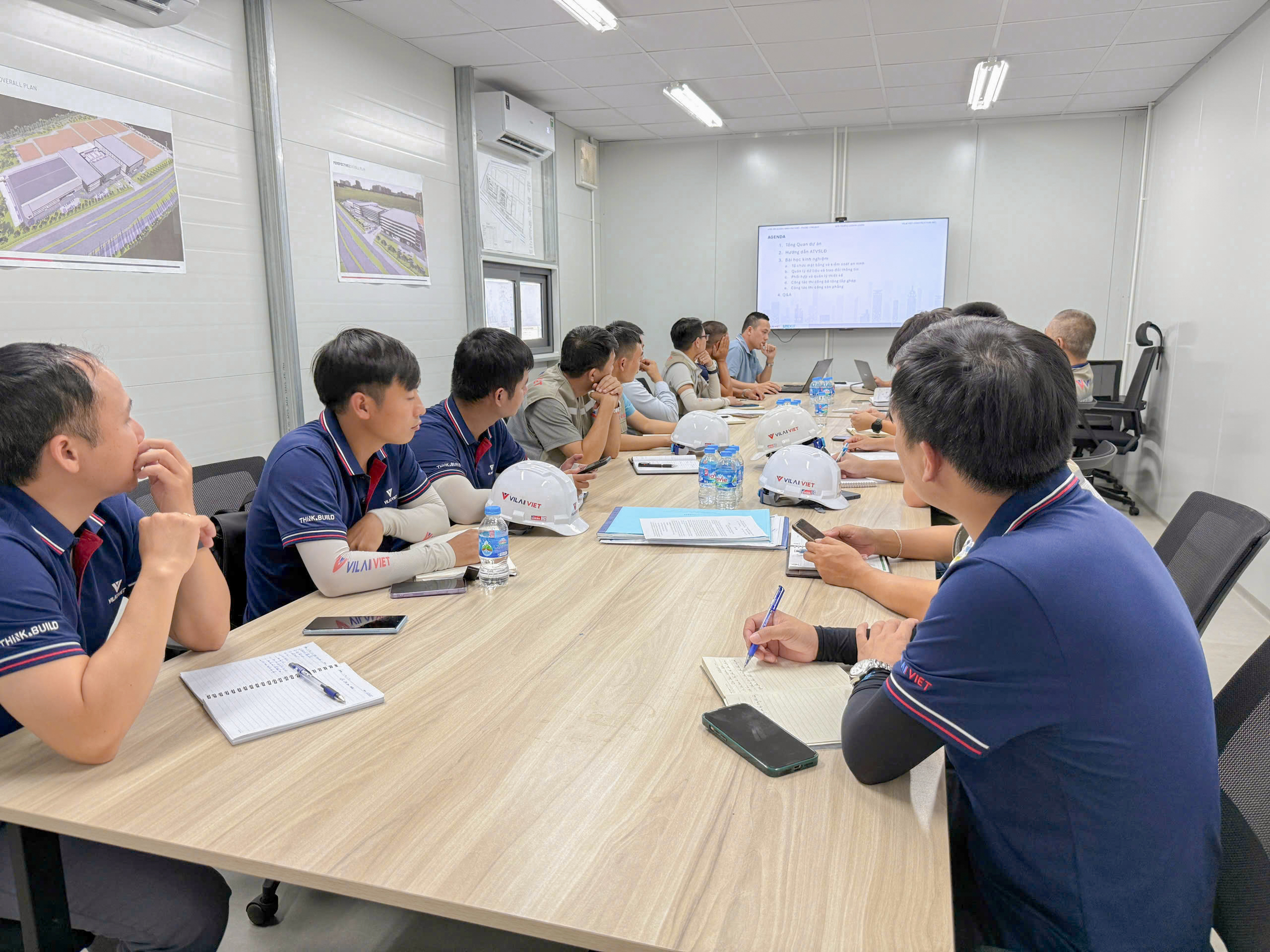 Lesson learned sessions are organized both in headquarters and on site to share engineering experience.