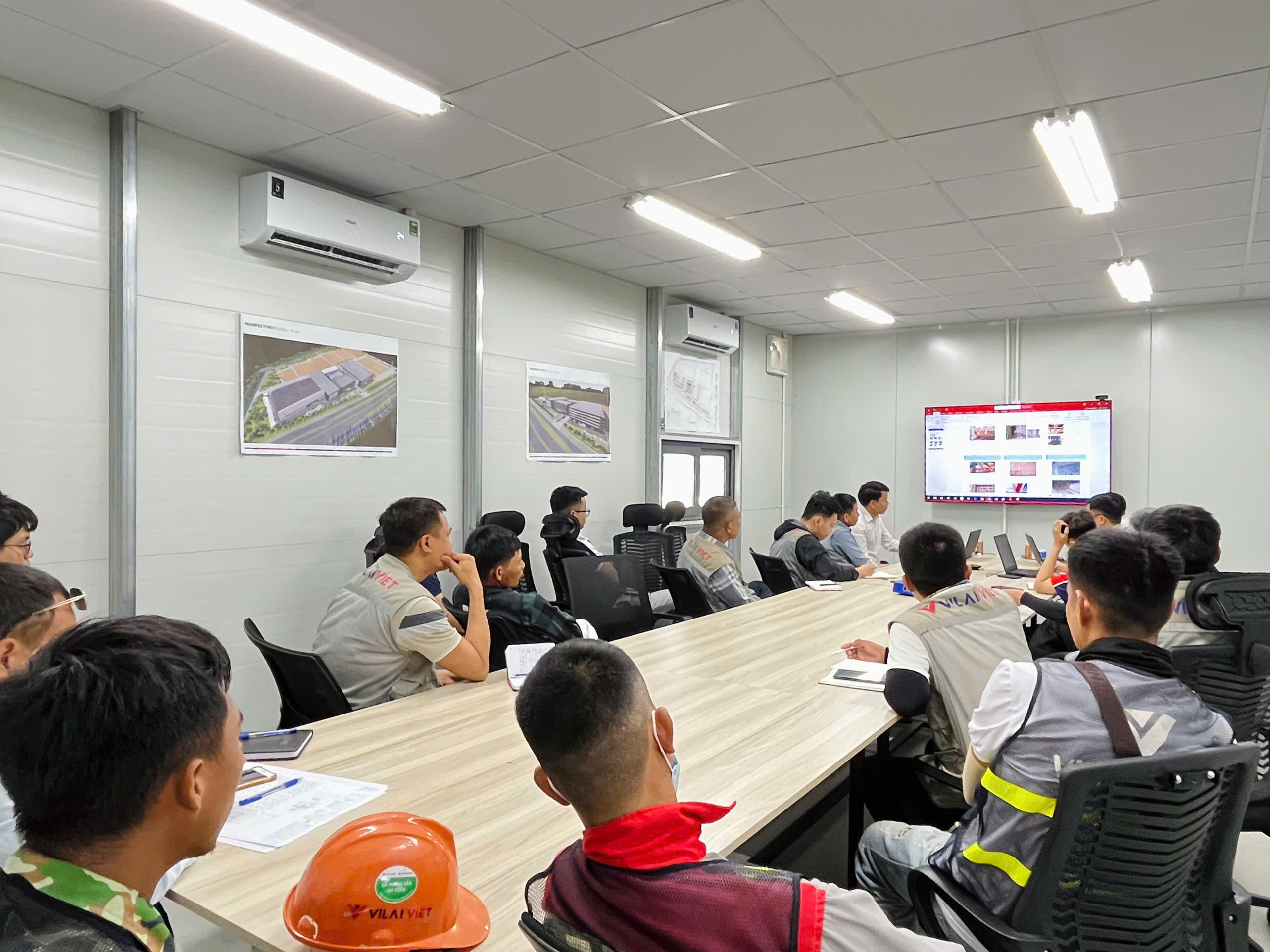 Buổi training tại dự án với sự hỗ trợ của Takenaka.